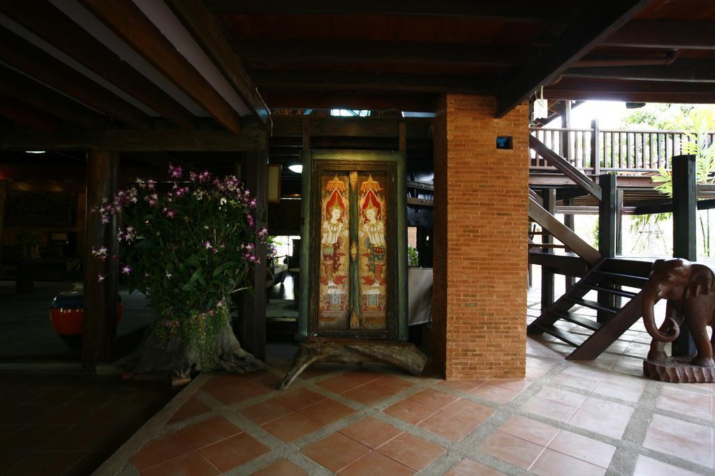 Ayutthaya Retreat Hotel Exterior photo